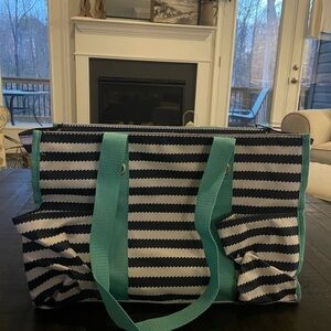 GUC thirty one, zip top utility bag